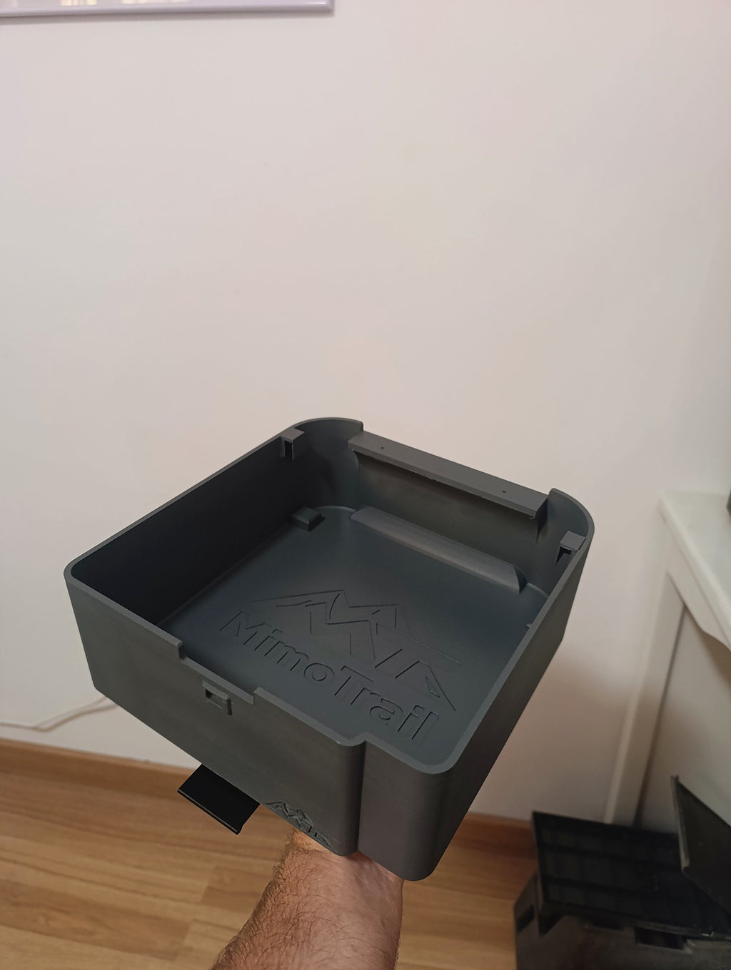 Alzador consola central j9