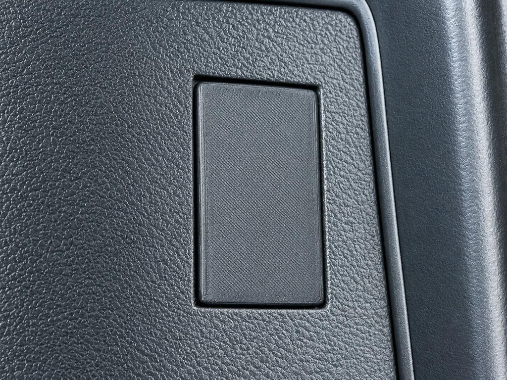 Toma de carga y tapa ciega Toyota LandCruise j8